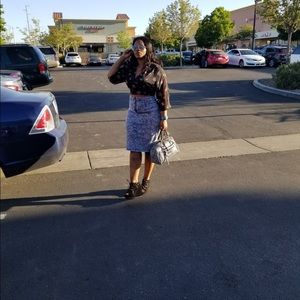 Meet your Posher, Brenda